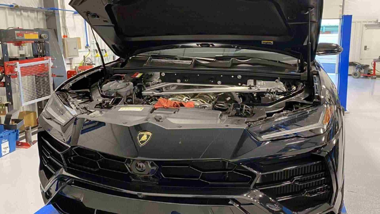 Lamborghini Repair