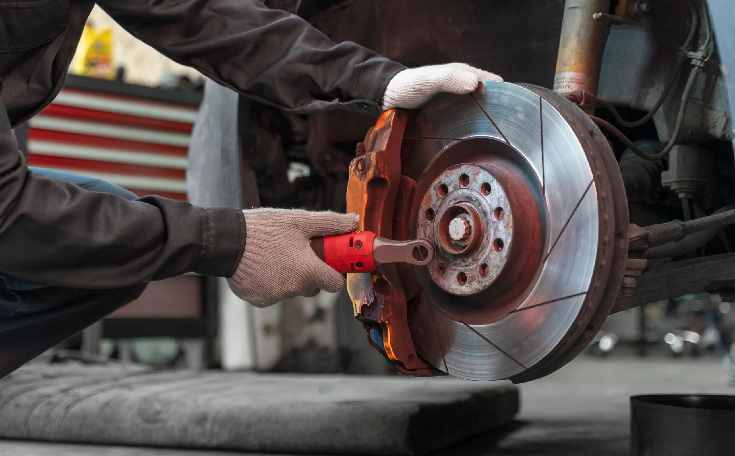 Brakes Service scaled